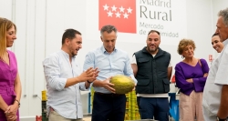 La Comunidad distribuye en Madrid Rural cerca de 100.000 kilos de productos frescos y de temporada procedentes de su huerta