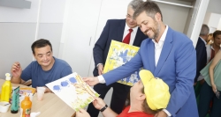 La Comunidad de Madrid acoge a 109 ucranianos con discapacidad para darles una mayor autonomía y facilitar su plena inclusión en la sociedad