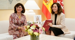 Díaz Ayuso recibe la Memoria de la Fiscalía de Madrid sobre sus actividades en 2022