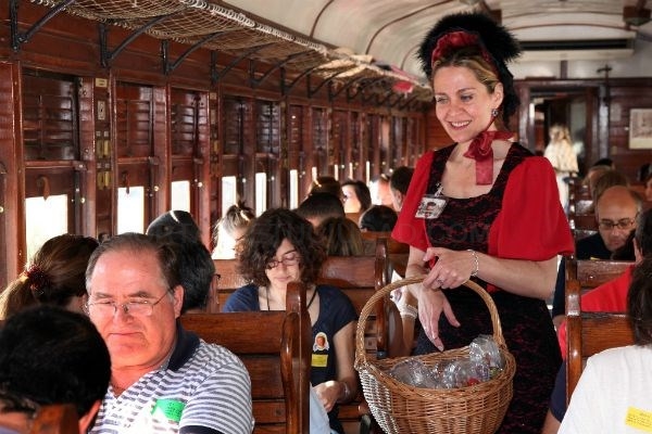 Comienza la campaña de otoño del Tren de la Fresa