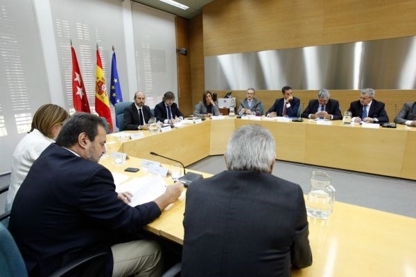 Rollán recibe las demandas de las principales asociaciones de transportistas de la región