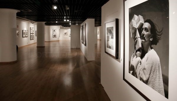 Pozuelo exhibe la arrolladora fuerza documental del fotógrafo Francesc Català-Roca