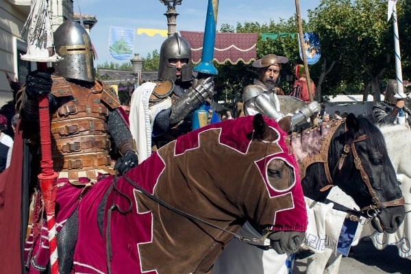 90.000 visitantes en un sólo día en el Mercado Cervantino de Alacalá de Henares, récord histórico de asistencia