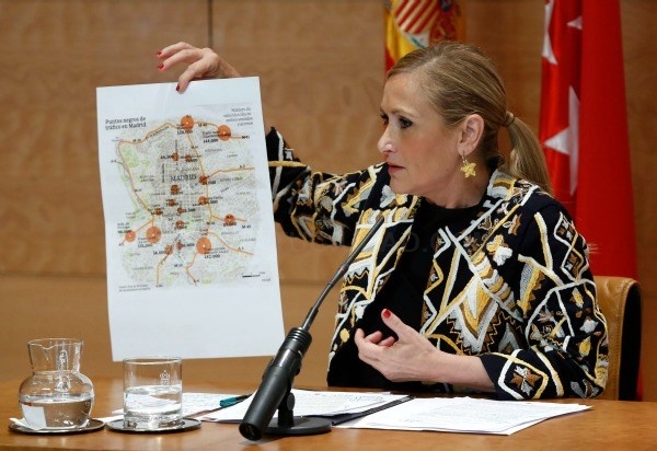 Cifuentes anuncia la contratación de 360 conductores en Metro
