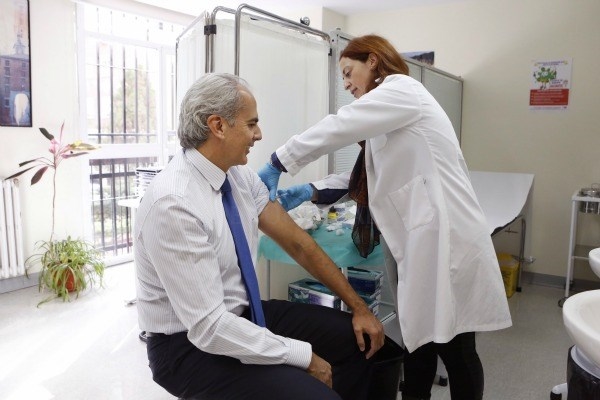 Comienza la campaña de vacunación contra la gripe para los empleados públicos en la Comunidad de Madrid