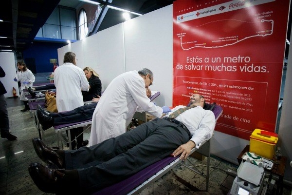 Metro se vuelca por quinto año en la campaña de donación de sangre de Madrid