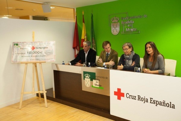 Boadilla del Monte dona 10.000 euros a Cruz Roja Española para apoyar su proyecto de Refugiados