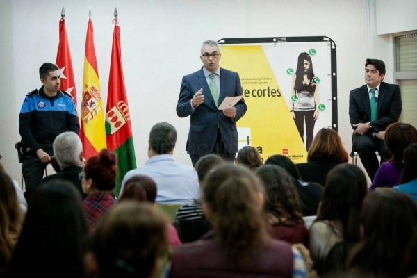 La Comunidad sensibiliza a los adolescentes de la región para prevenir la violencia de género