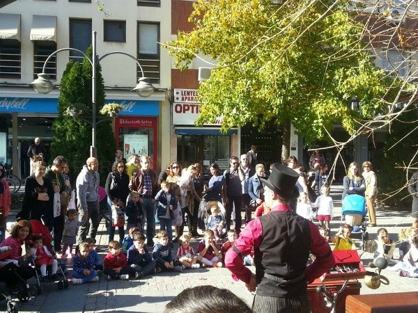 Más de 500 comercios han formado parte de la campaña “Comercios Mágicos” en 10 municipios de la Comunidad