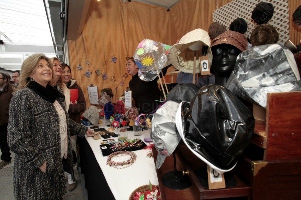 La región impulsa la celebración de la Feria Mercado de Artesanía