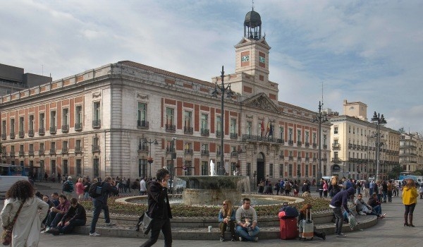 La Comunidad digitaliza el reloj de la Puerta del Sol