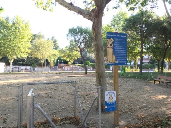 Nueva zona de esparcimiento canino en el Parque de Clamart.