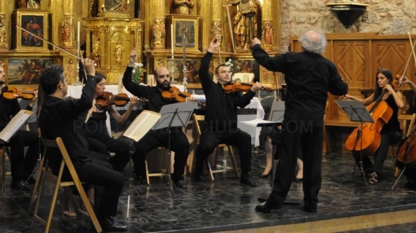 El Real Coliseo Carlos III propone teatro, música y danza para el mes de enero.