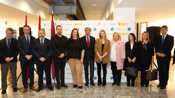 Garrido reitera “el compromiso” de la Comunidad con las víctimas del terrorismo.