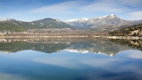 Los madrileños consumieron durante el mes de abril un 6,4 % más de agua que en el mismo mes del año pasado.