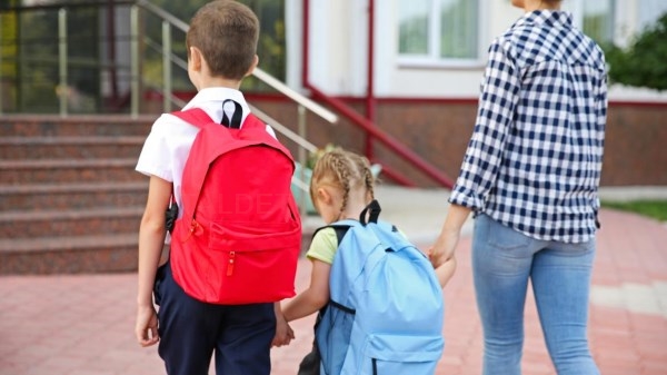 750.000 euros para ayudas destinadas a ayuntamientos que cuentan con colegios públicos en los que están escolarizados alumnos de otras localidades.