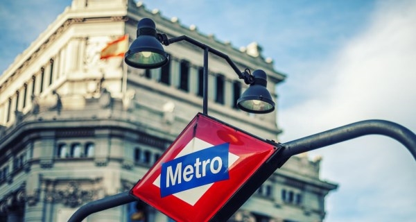 El metro se llena de música en su centenario.
