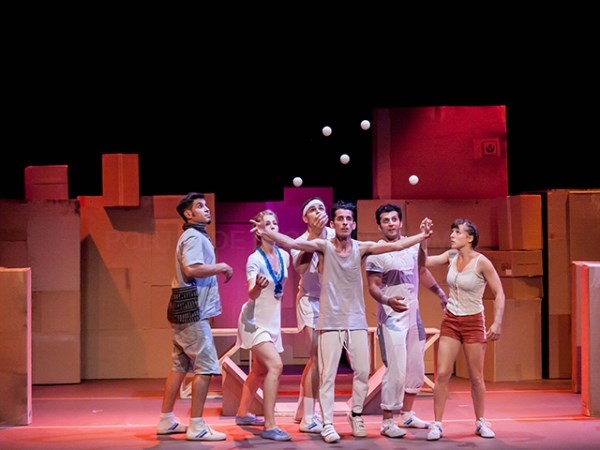 Ludo Circus Show