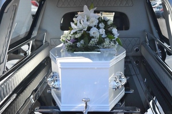 El sector floral para funerales aterriza con fuerza en Internet