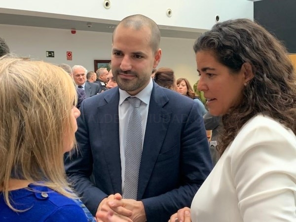 El Ayuntamiento destina una primera partida de 500.000 euros para comerciantes y hosteleros