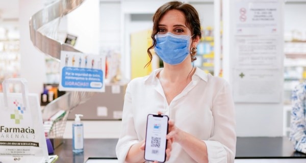 Díaz Ayuso presenta la primera Tarjeta Sanitaria Virtual en el móvil para todos los madrileños