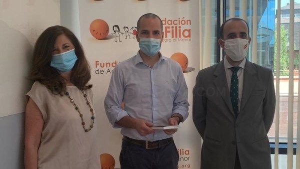 El Ayuntamiento pone en marcha un teléfono gratuito de resolución de conflictos familiares