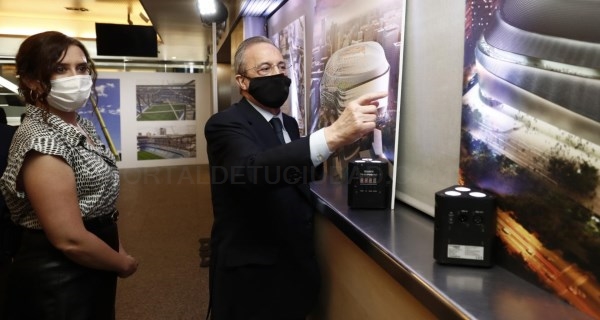 Díaz Ayuso visita las obras del nuevo estadio Santiago Bernabéu