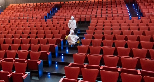 Reforzamos el apoyo al sector de las artes escénicas en los Teatros del Canal
