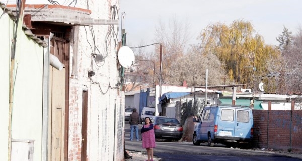 Tramitamos los últimos expedientes para el realojo de 150 familias de Cañada Real