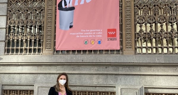 Iniciamos una campaña de concienciación sobre cómo desechar mascarillas y guantes ante el COVID