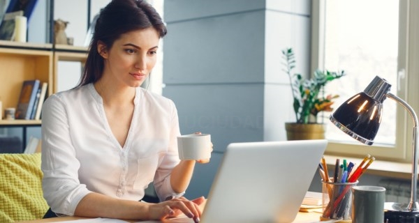 Promovemos programas de responsabilidad social y el teletrabajo en las pymes y autónomos