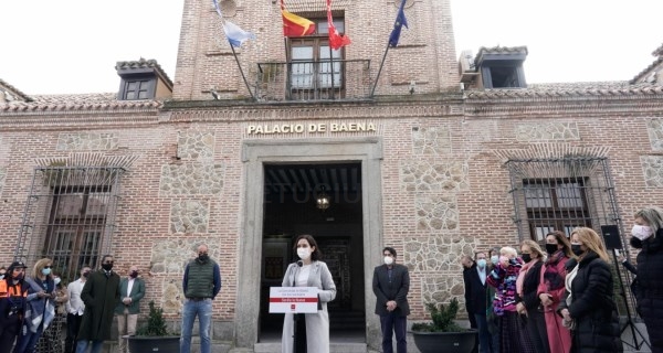 Díaz Ayuso presenta los proyectos del PIR en Sevilla la Nueva con una inversión de 2,8 millones