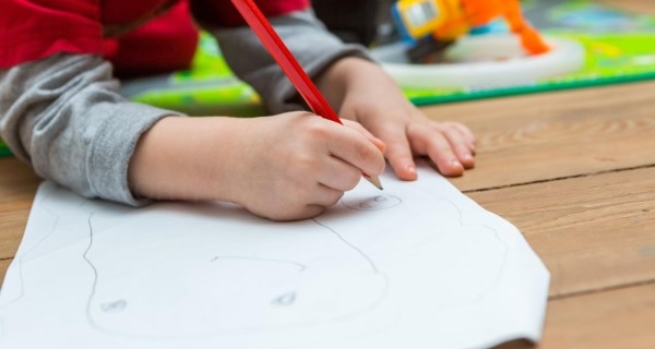 Cerca del 60% de los alumnos de centros públicos de la región se benefician del programa ACCEDE