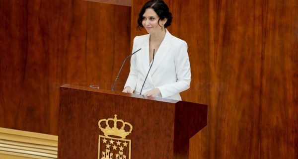 Díaz Ayuso anuncia plan de natalidad: ayudas de 14.500€ por hijos para madres menores de 30 años