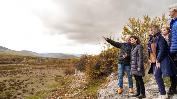 Díaz Ayuso avanza que el Museo del Valle de los Neandertales será una realidad en 14 meses