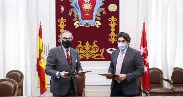 La Comunidad de Madrid aumenta la colaboración con los colegios profesionales para la realización de jornadas y cursos formativos