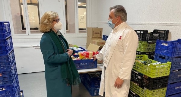 La Comunidad de Madrid reabre las puertas de sus comedores sociales para personas vulnerables