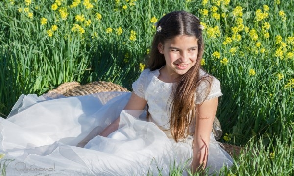 Cómo Elegir el Vestido de Ceremonia Perfecto para tu Niña