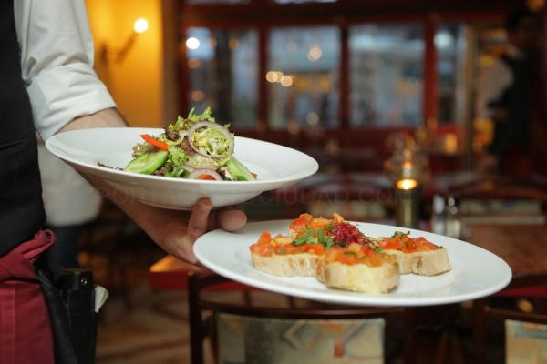 Mejora tu cocina profesional con nuestros equipos