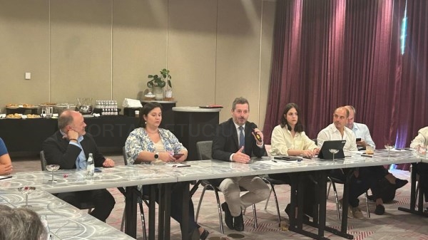 La Comunidad de Madrid, destino turístico de referencia para Estados Unidos con casi un millón de visitantes de este país en 2023