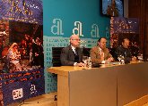 Exposición un belén de 20 metros que conmemora el 50 aniversario de la Asociación de Belenistas de Alicante