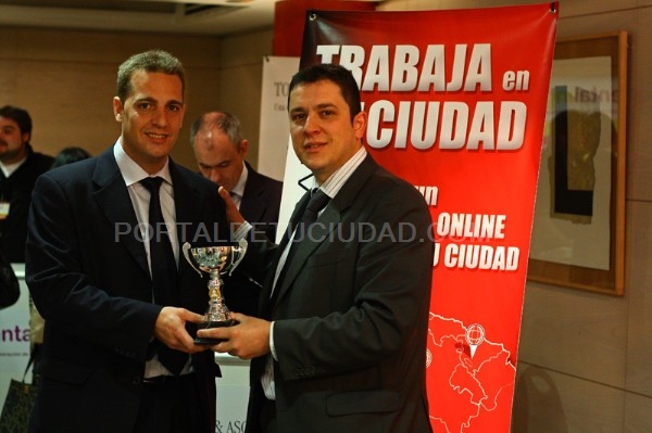 PORTALDETUCIUDAD.COM GANA  EL PREMIO A LA EMPRESA FRANQUICIADORA CON MEJOR IMPLANTACIÓN EN LA WEB
