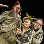 CICLO TEATRO INFANTIL Y DANZA EN FAMILIA:  "Vuela si puedes", de Mathias Simons
