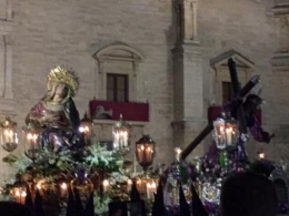MARTES SANTO, Procesión del encuentro de la Santisima Virgen con su hijo en la Calle de la Amargura