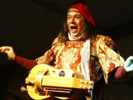 Crispin d'Olot, cómico de la lengua