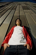 Sharif - A ras de suelo