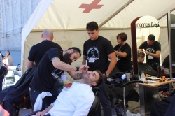 Cruz Roja y Barberos & Peluqueros Solidarios Valladolid unidos por las mujeres en dificultad social y sus familias