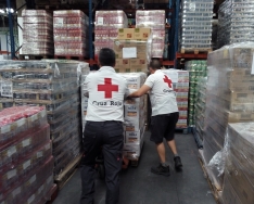 Cruz Roja distribuye en Valladolid más de 154.000 kilos de alimentos a unas 9.000 personas