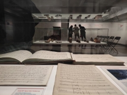 Último fin de semana para visitar la muestra ‘Fabricantes de tonadas’ en la Casa Revilla