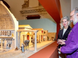 La Sala de Exposiciones de Las Francesas inaugura el belén monumental ‘Cristo nace en Roma’
